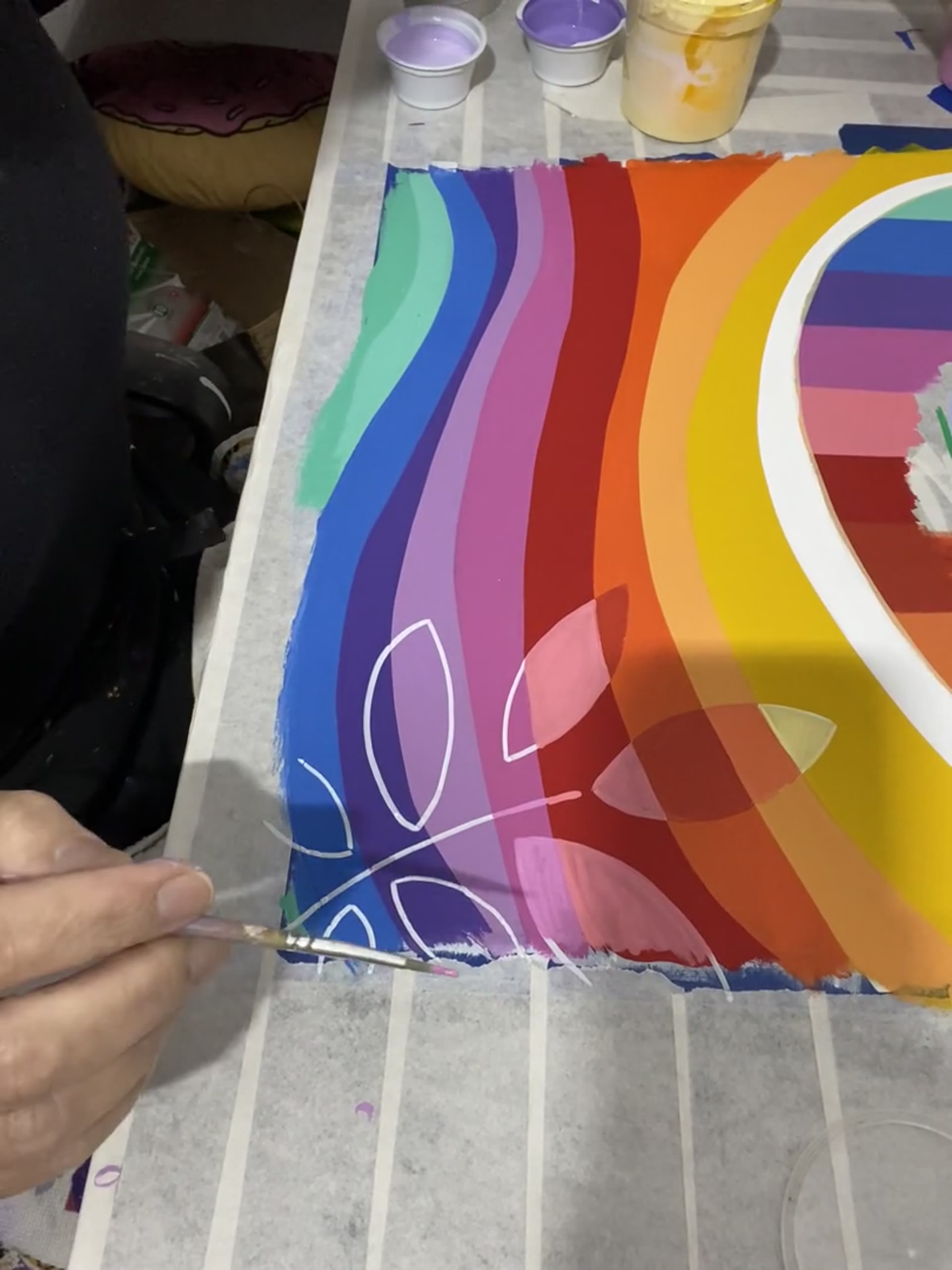 Réalisation d'une toile avec des arcs arc-en-ciel et du feuillage (6 min)